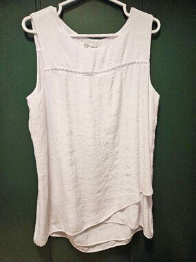 Cristina B Women's White sleevless Top Size M